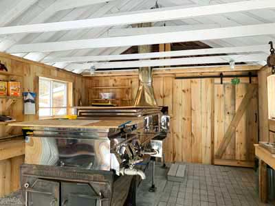 Maple Grove Syrup in Orillia & Severn Township 29 Maple Grove Syrup in Orillia & Severn Township 26